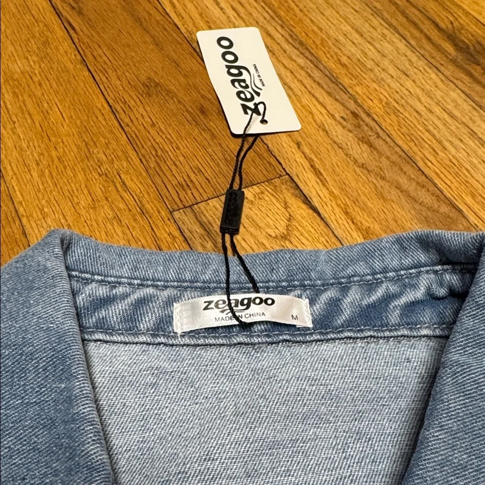 Zeagoo Light Blue Denim Jacket NWT
Oversized - Picture 2 of 4